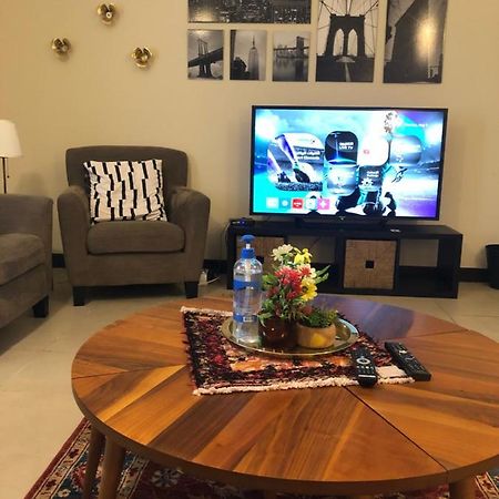 شقة مارينا البيلسان - عائلات فقط Lejlighed King Abdullah Economic City Eksteriør billede
