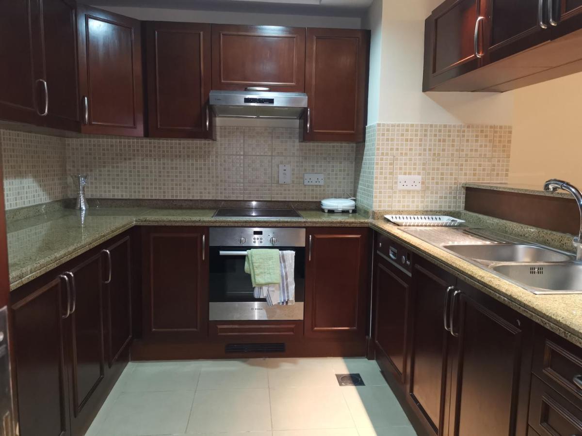 شقة مارينا البيلسان - عائلات فقط Lejlighed King Abdullah Economic City Eksteriør billede
